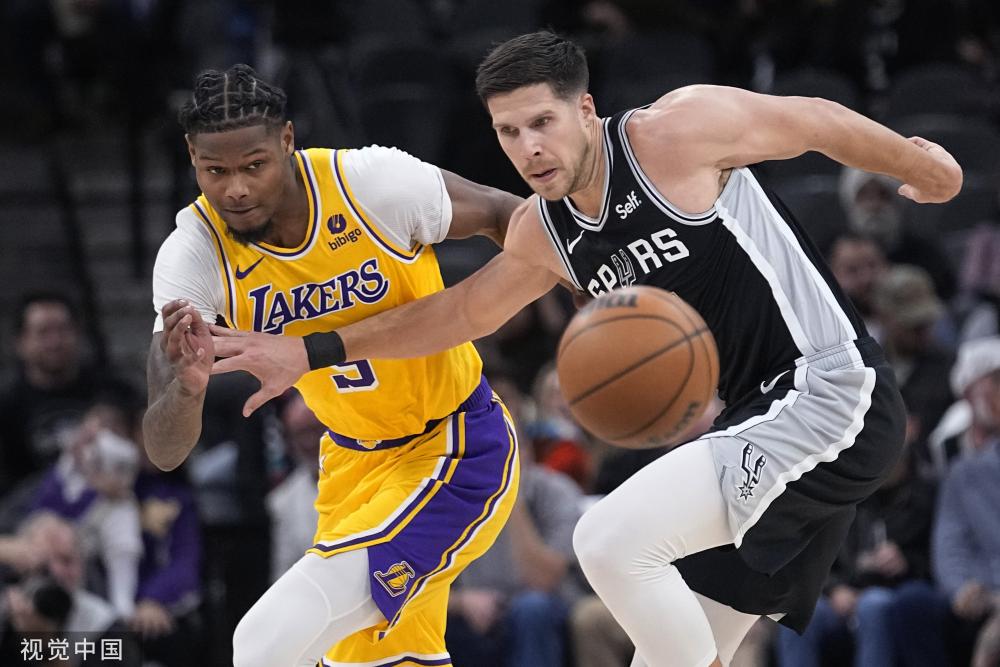 吸引到了亚 吸引到了亚